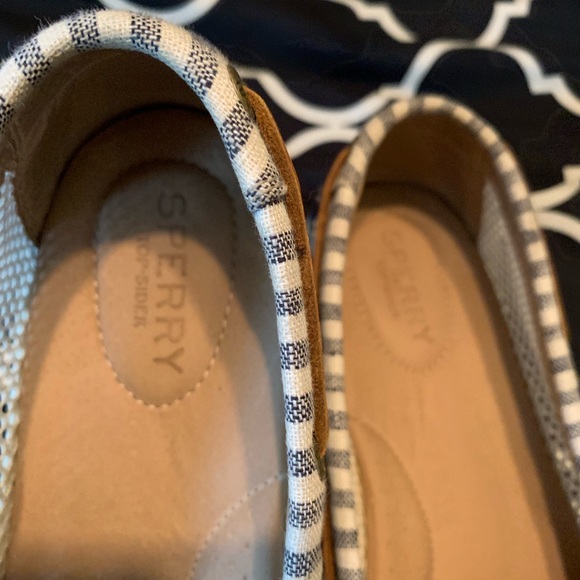Sperry - Picture 3 of 6